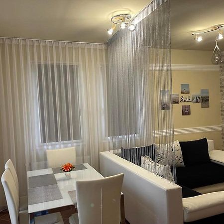 Benelise Apartman Heviz Ngoại thất bức ảnh