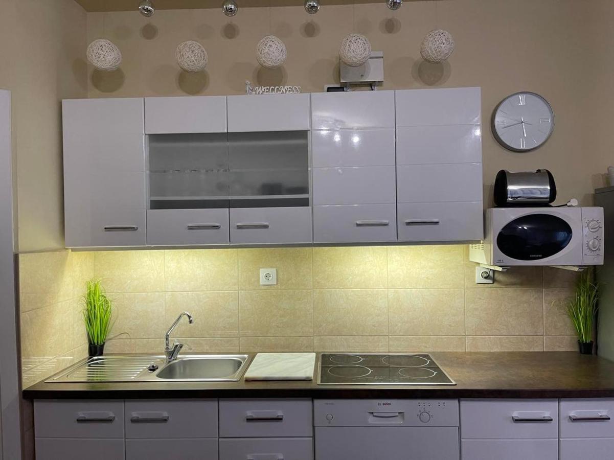 Benelise Apartman Heviz Ngoại thất bức ảnh